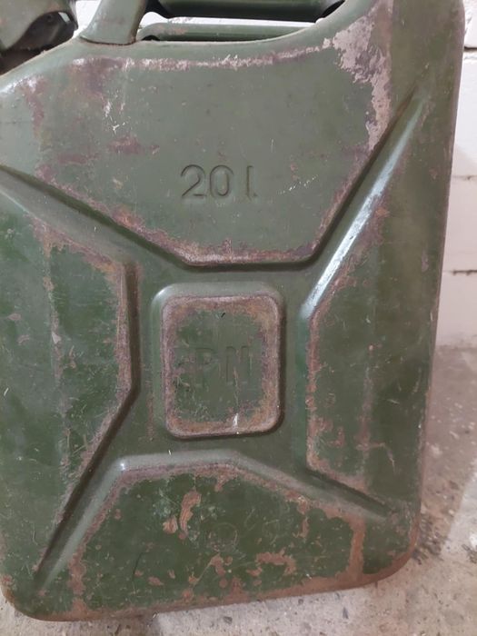 Karnistry 20 litrów karnister