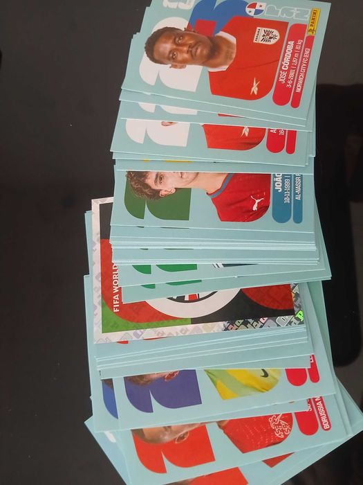 Cromos Mundial 2026 PANINI - PACK 50 cromos diferentes OU Venda à unidade!