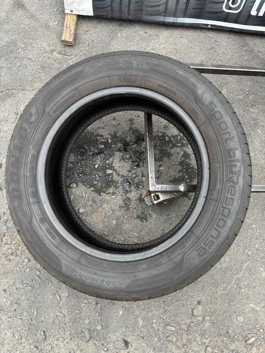 Шини 205/60 R16 пара Dunlop літо 6,4мм