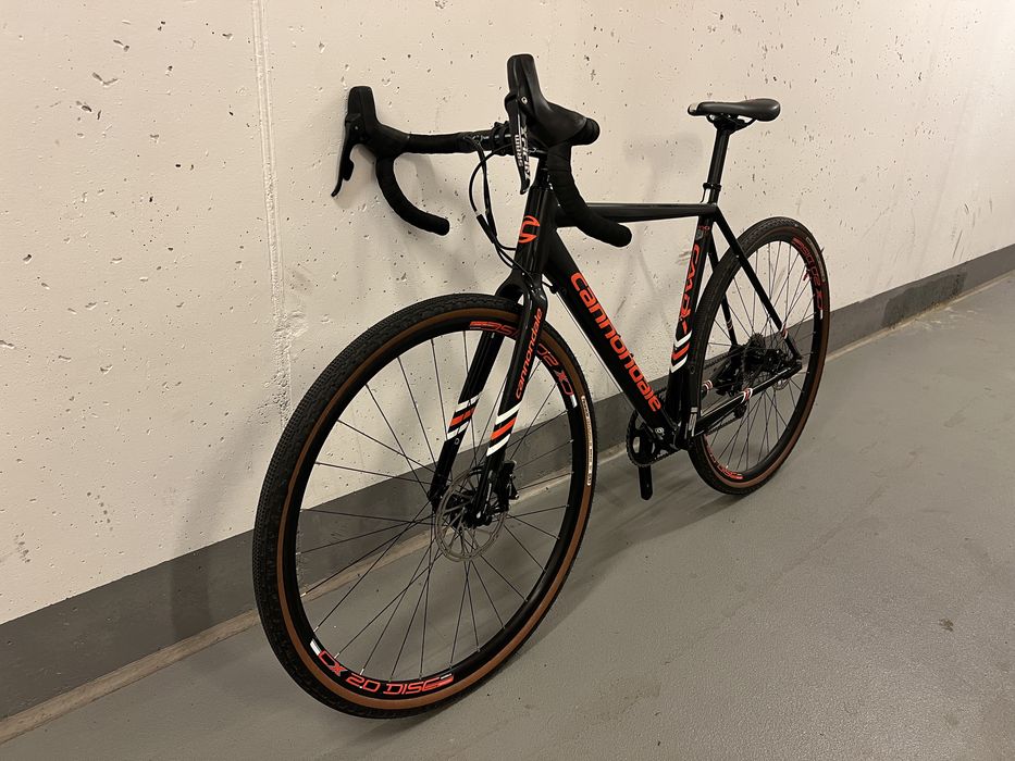 Rower gravel Cannondale CAADX Apex 1