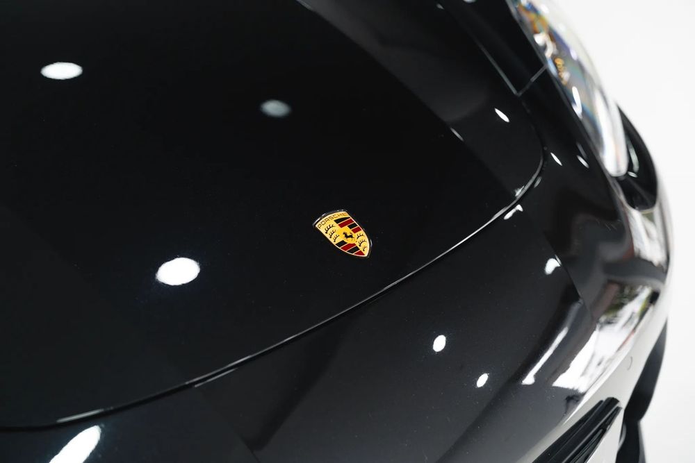 Porsche Panamera Sport Turismo 4 E-Hybrid Platinum Edition PDLS