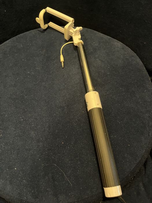 Продам палку селфи