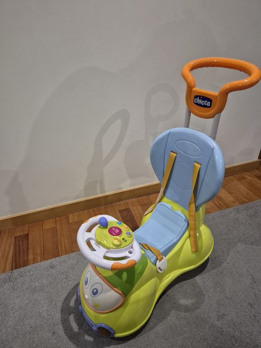 Carro Chicco 4 em 1510232191609098241