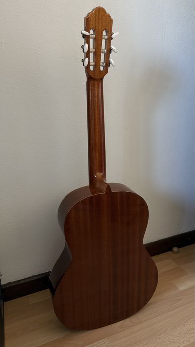 Guitarra Alhambra 1C