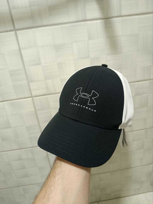 кепка Under Armour черная
