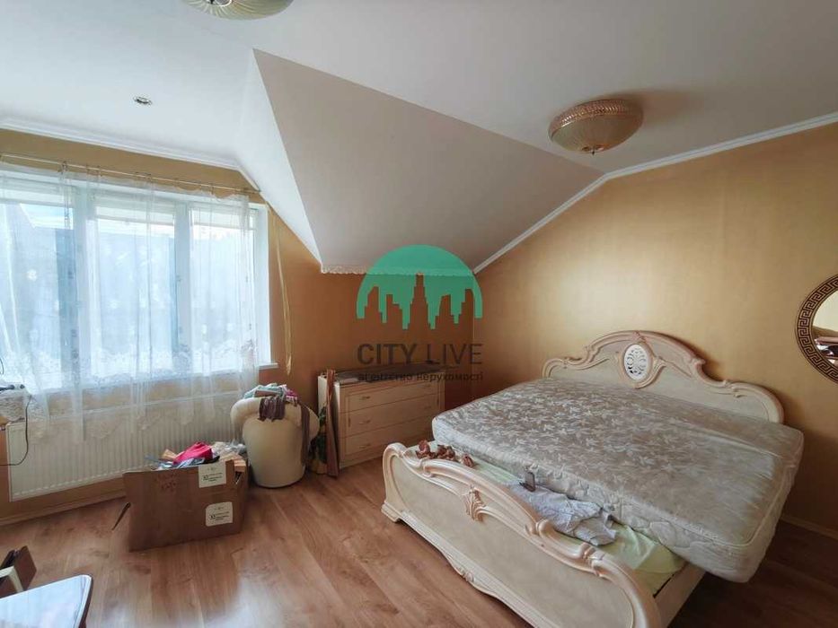 Продається великий будинок біля міста (60)