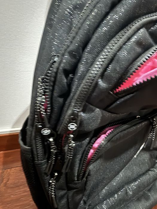 Mochila Escolar Rodinhas Rebecca Bonbon Gliter