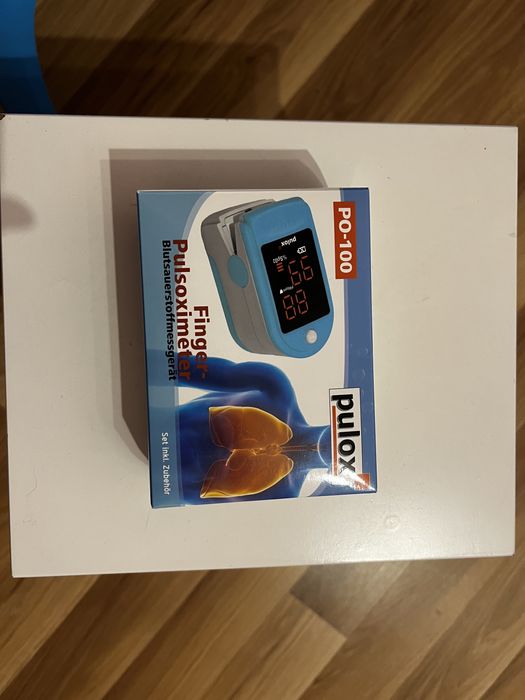 PULOX PO-100 — Pulsoksymetr z wyświetlaczem LED