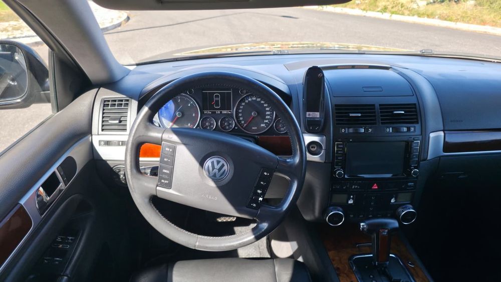 Volkswagen Touareg — fotografia 9