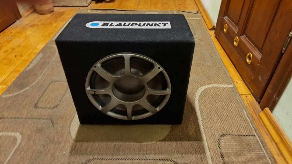 Subwoofer сабвуфер автомобільний підсилювач  Blaupunkt