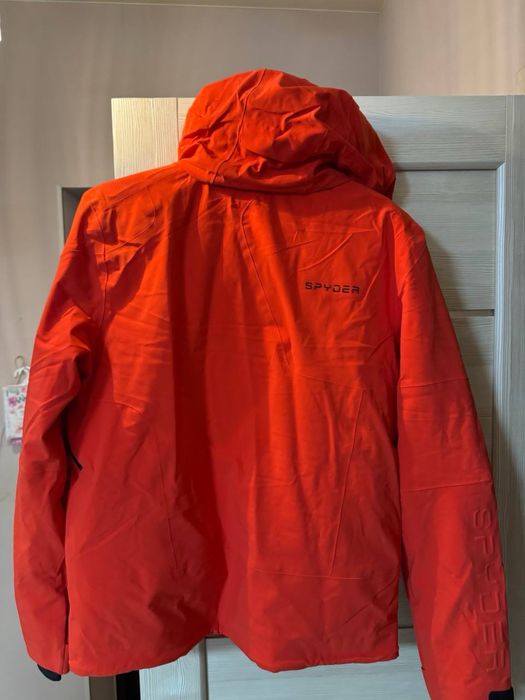 Куртка Spyder оригинал новая размер M, L