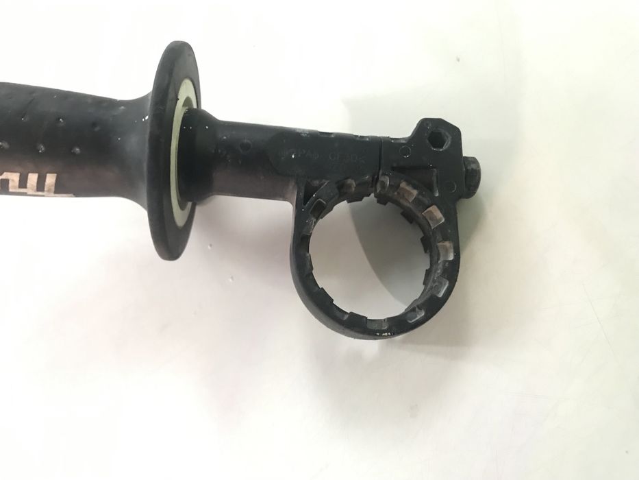 Ручкa для перфоратора Makita 2470