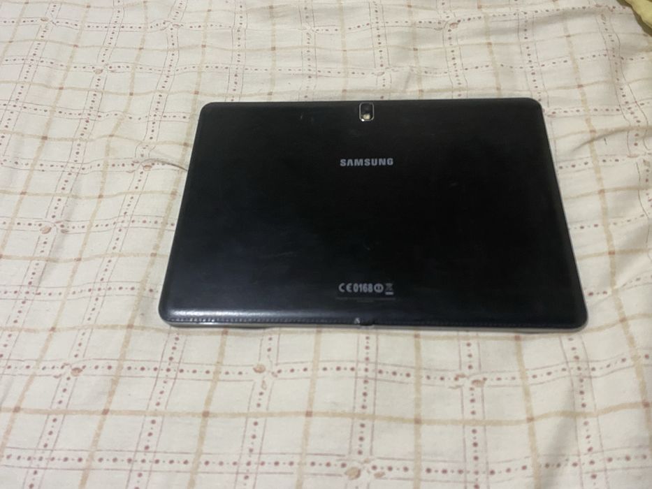 Samsung  galaxy  tab  Pro    SM-T520