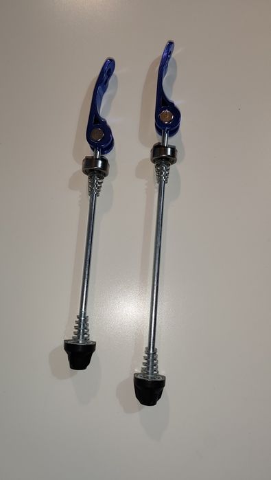 Apertos rápidos para roda de bicicleta