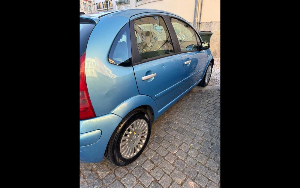 Carro Citroën C3 1.4, 73cv de 2002