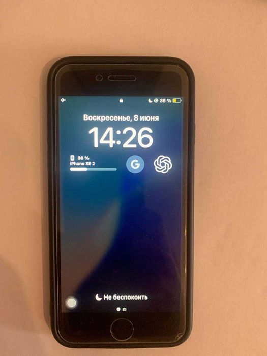 Продам iPhone SE 2 64 GB, neverlock.