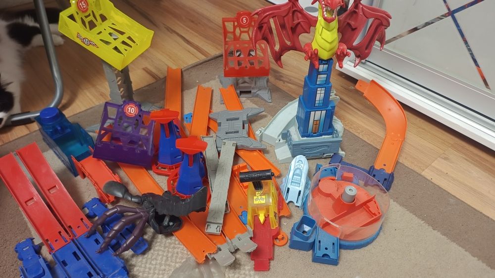 Набір треків Hot wheels