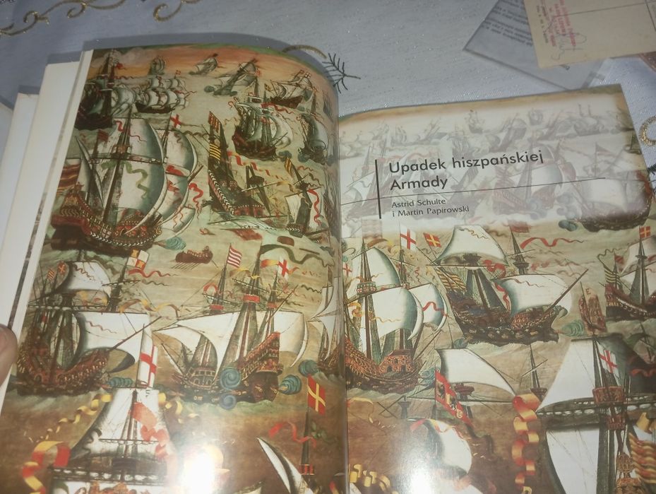 Hekate dwa tomy polecam