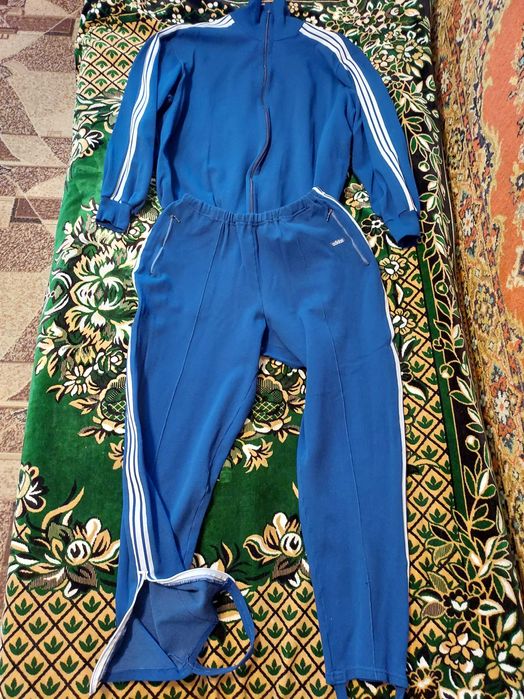 Винтажный спортивный костюм ADIDAS West-Germany
