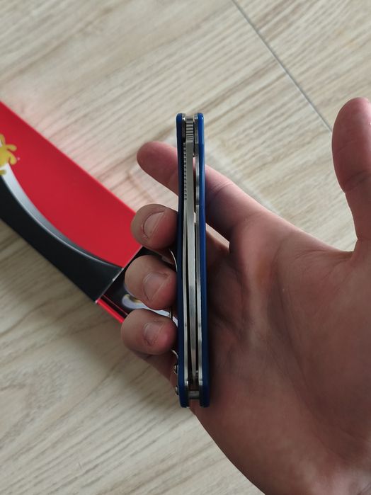 Spyderco resiliance s35vn