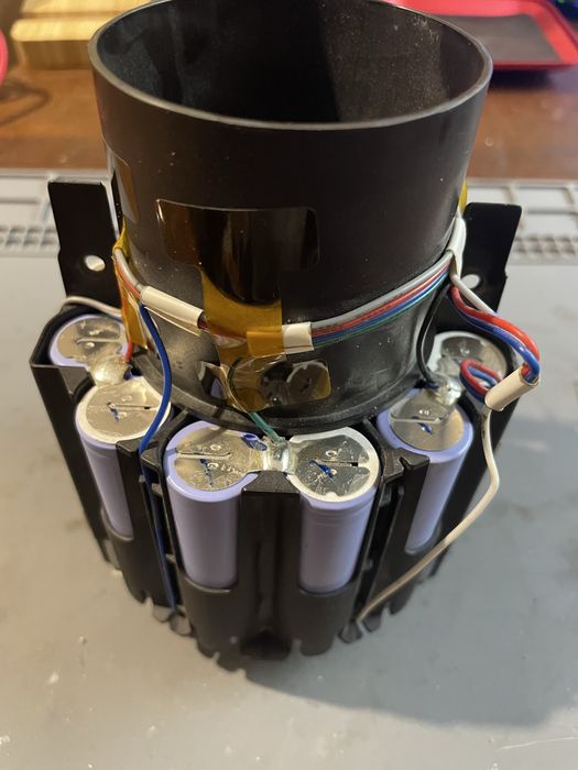 Regeneracja baterii odkurzaczy bezprzewodowych