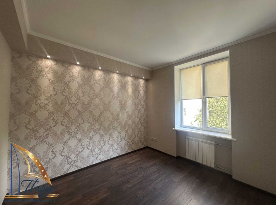 3-кімнатна сталінка р-н Бульвару Шевченка 2/3