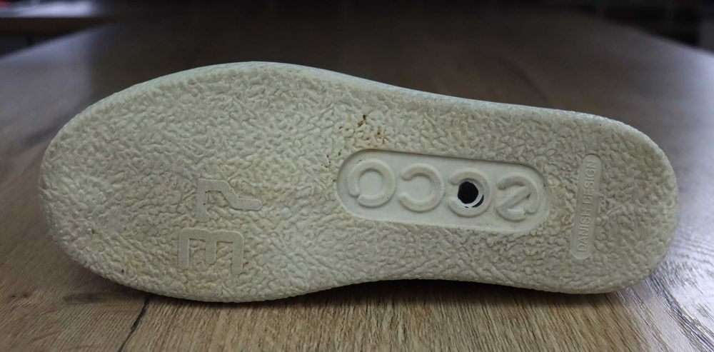 Ecco skórzane półbuty damskie 37 ( 24,5 cm)