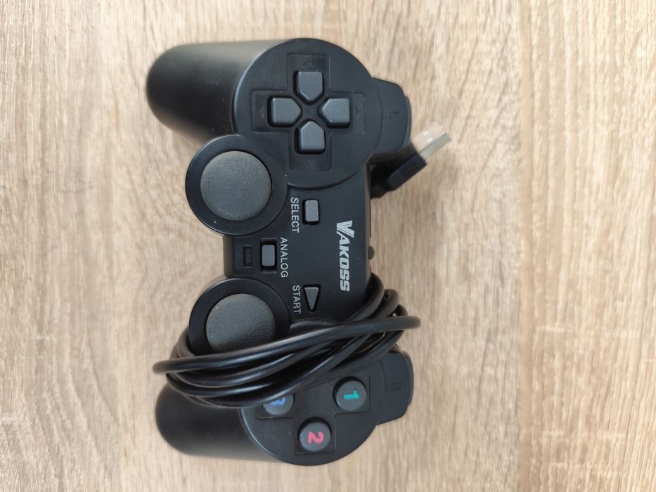 Pad gamingowy do gier na USB Vakoss Joypad