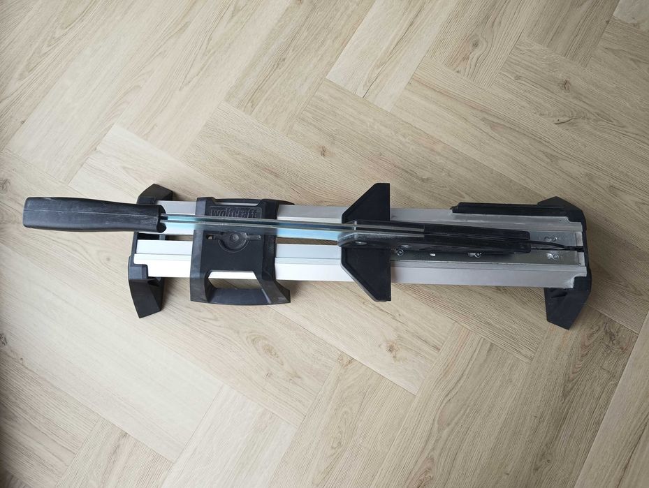Gilotyna do paneli winylowych Wolfcraft VLC 800