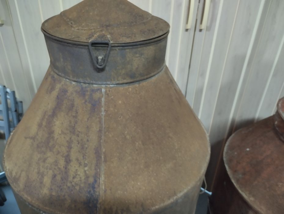 Vazilha antiga de azeite
