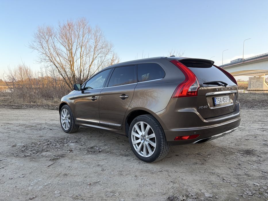 VOLVO XC60 3.0 T6