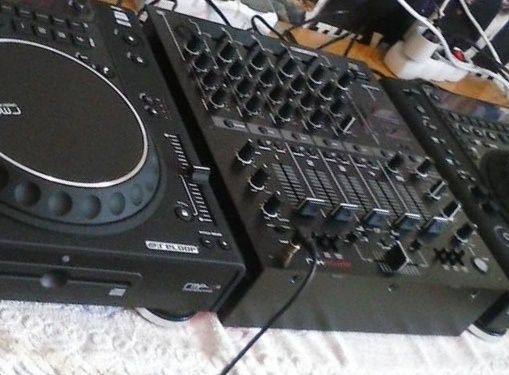 Reloop rmp 2 i Reloop rmx 40 dsp Konsoleta Dj