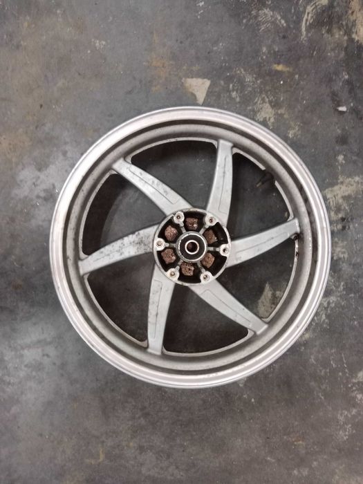 hyosung gt 125 gt125 felga tył koło tylne