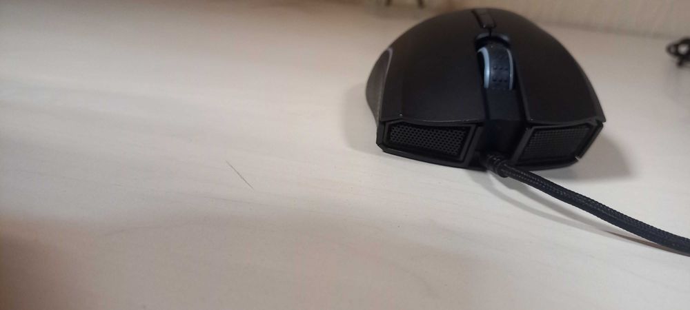 компютерна мишка RAZER