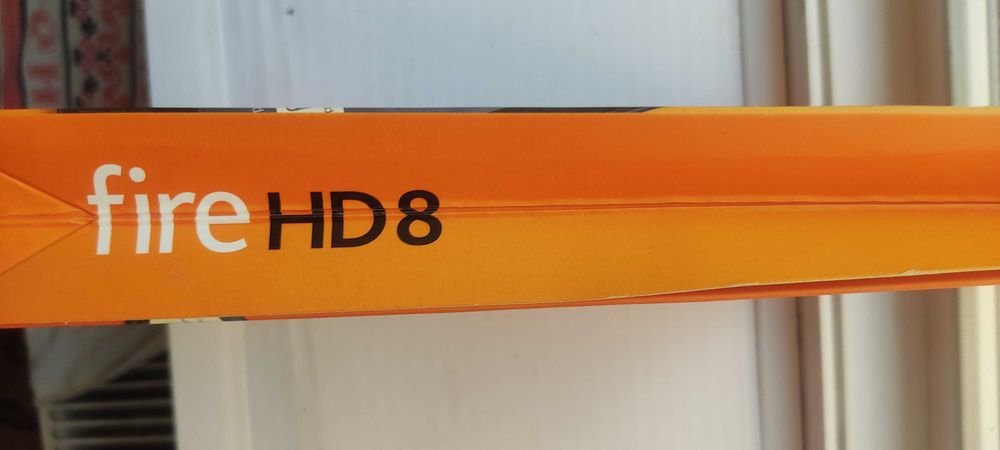 Amazon Fire HD8 на 16 ГБ