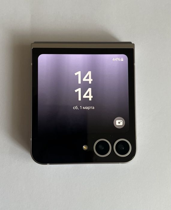 Samsung Galaxy Flip6 5G