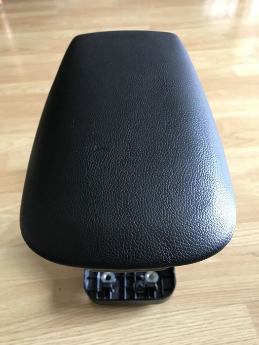 Apoio braço Volvo V40