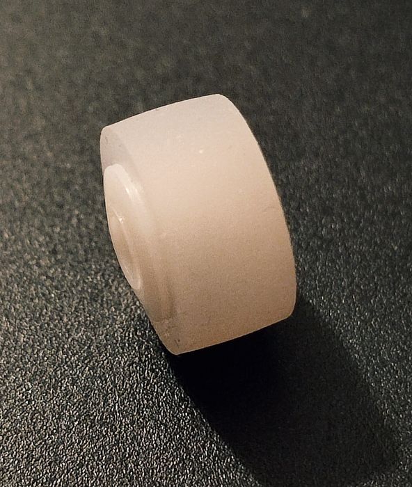 Rolka dociskowa magnetofonu 13x6.3x2.5