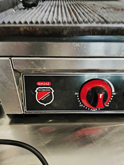 Поверхня для смаження Isiqqas Silver 2151. Комбінована