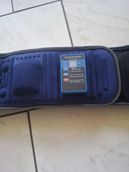 Pas masująco-odchudzajacy