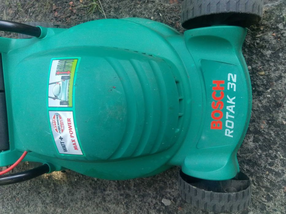 BOSCH kosiarka elektryczna