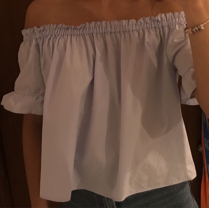 Top azul claro com elástico