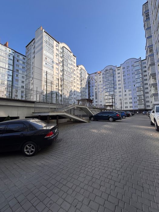 Продаж 1к квартири в центрі міста
