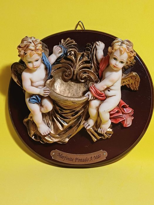 Anjos em Marfinite Pintados à Mão