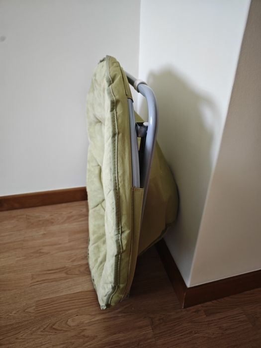 Cadeira Verde Dobrável.