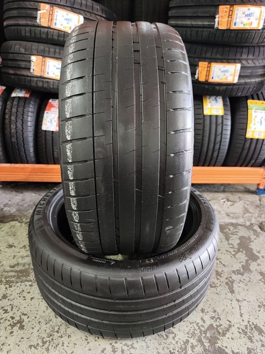 Pneus 275/35zr19 Michelin Pilot Sport 4S com 75% piso