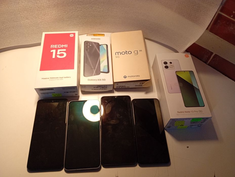 Zestaw telefonów na części . KOMIS MADEJ.