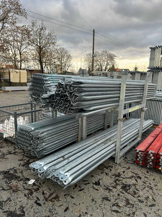 Plettac nowe rusztowanie stalowe na ścianę elewacyjną 10x6