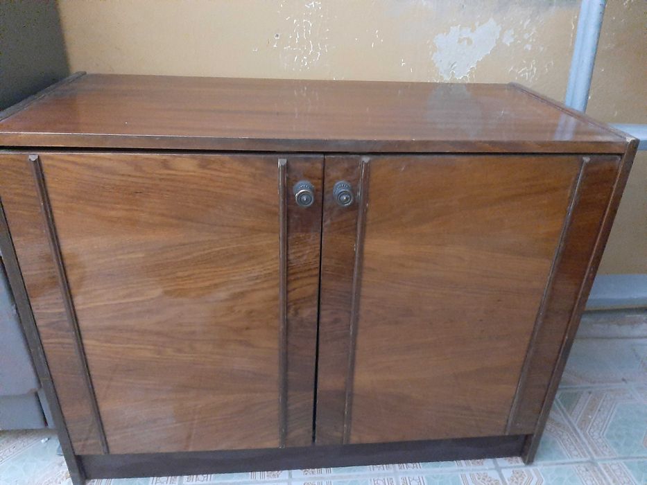 Тумба под телевизор