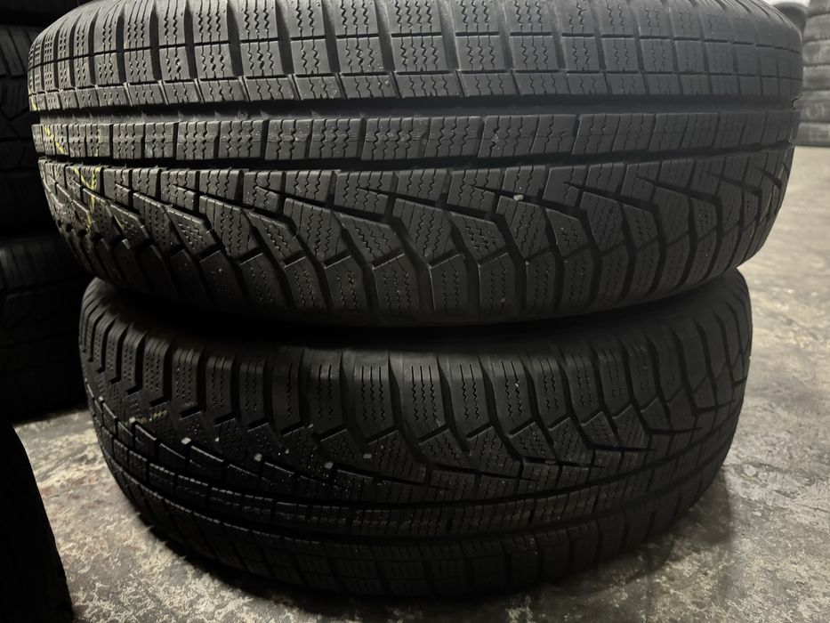 шини б.у зима 215/70 R16 Hankook Winter I*Cept Evo2 SUV склад резини